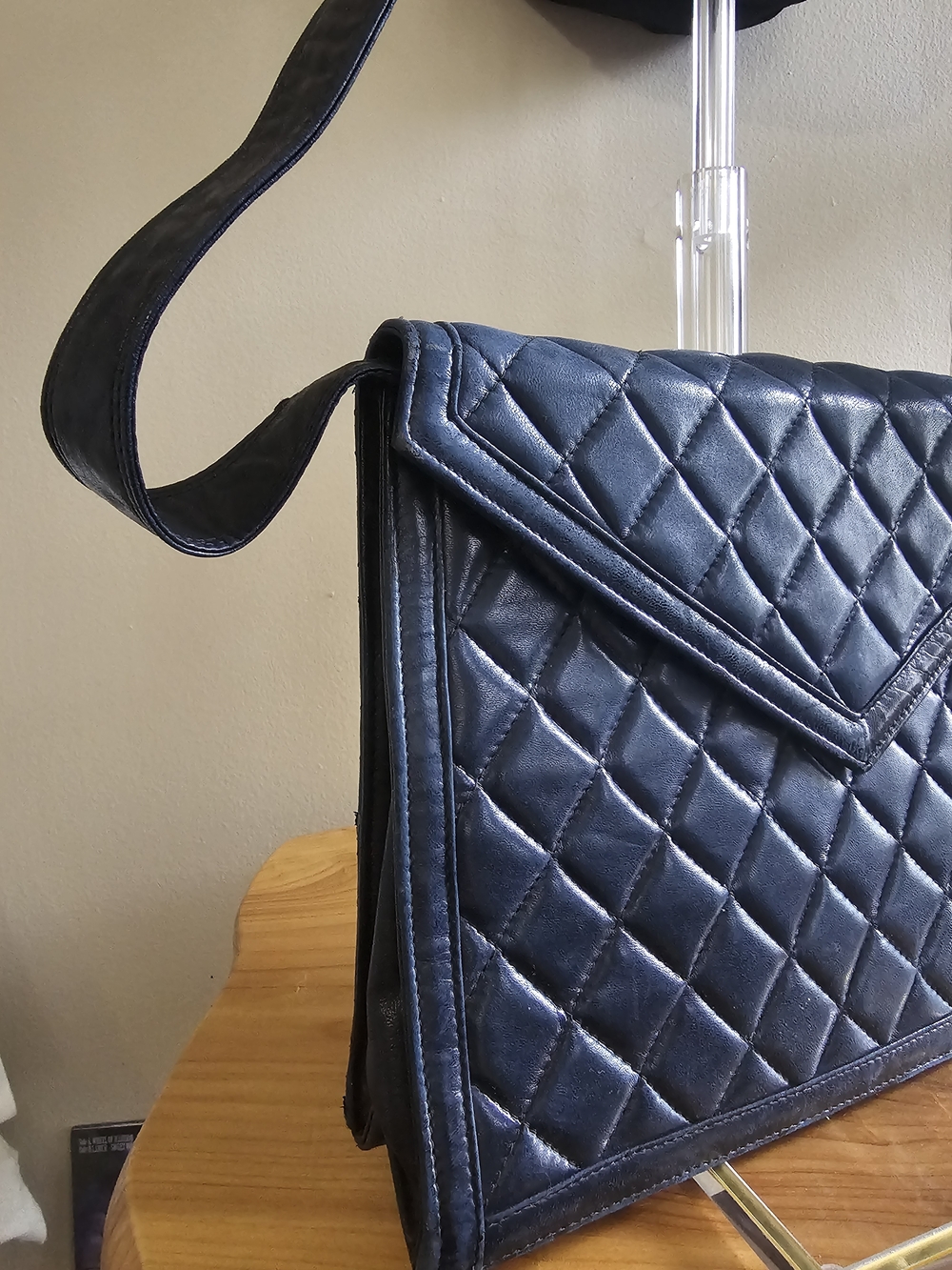 Quilted Envelope Bag - Deep Navy - Picture 11 of 12